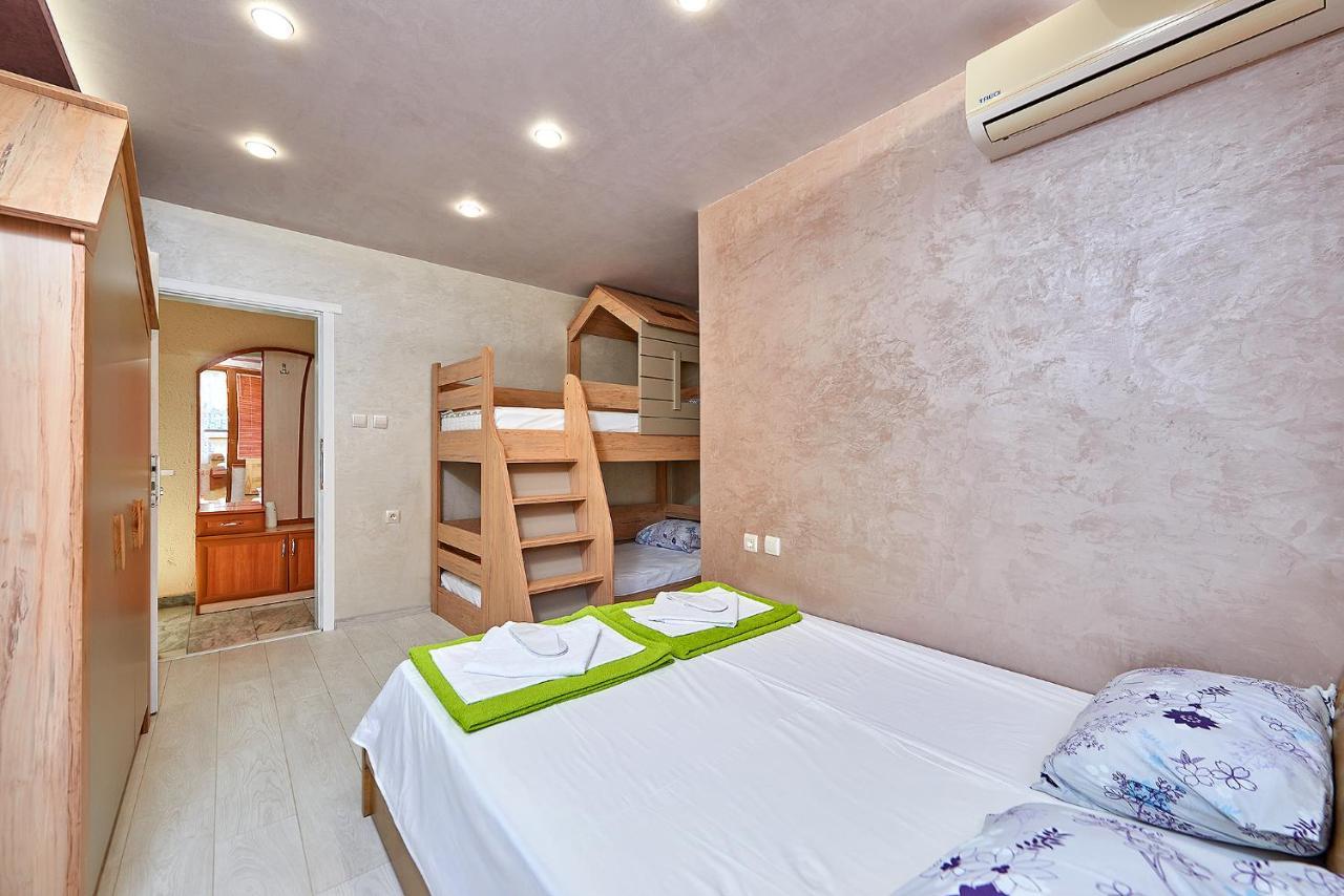 Apartment Knjaz Boris Pomorie Eksteriør bilde